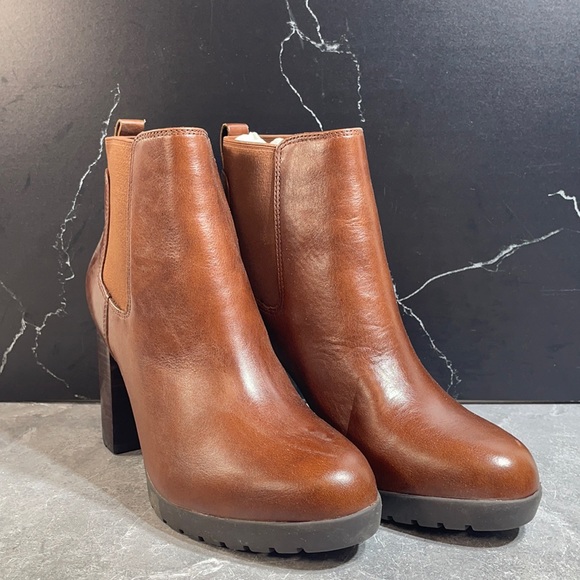 Clarks Shoes - Clarks Elipsa Dee Heeled Boots Brown Size 7m